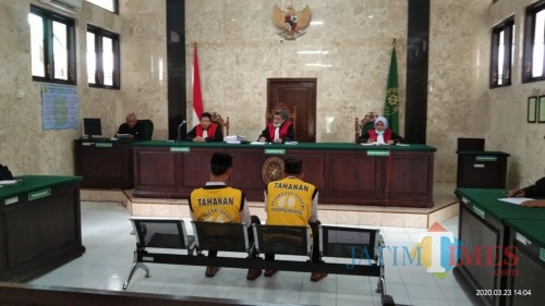 sidang putusan pembunuhan pasutri Ngingas (Joko Pramono for Jatim Times)