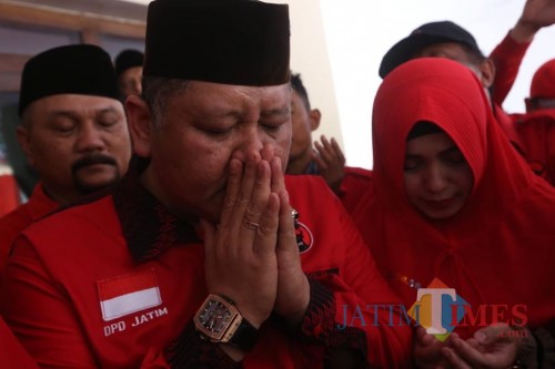 Wawali Surabaya Whisnu Sakti Buana