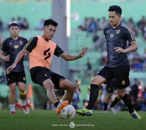 Pemain Arema FC ketika melakukan latihan (Official Arema FC)