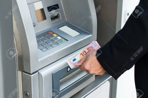 Mesin ATM (Foto: 123RF.com)
