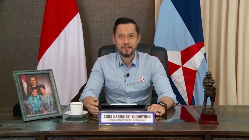 Agus Harimurti Yudhoyono (AHY) sedang mengumumkan struktur kepengurusan inti DPP Partai Demokrat, Rabu (15/4/2020) malam. (Foto: Screenshots Instagram @pdemokrat)