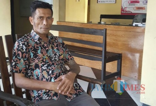 Ery Abdul Nasir Palupessy, Koordinator komunitas Punk Tapa Kuda untuk penyataan ini (Foto : Moch. R. Abdul Fatah / Jatim TIMES)
