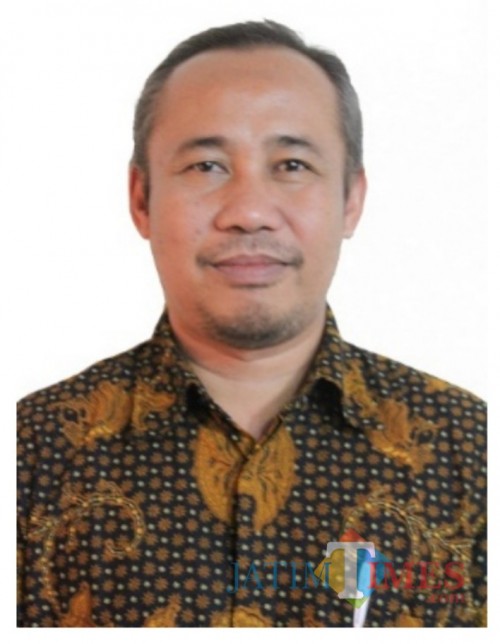 Lukman, S.Ag, M.Pd. Dosen Metodologi Penelitian dan Teknologi Pendidikan. Universitas Islam Indonesia