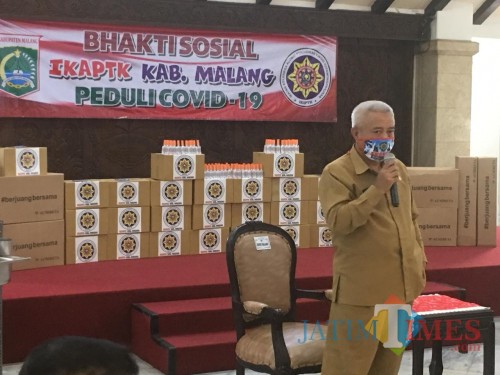 Bupati Malang HM Sanusi saat menjelaskan upaya pengajuan penerapan PSBB di wilayah Kabupaten Malang (Foto : Ashaq Lupito / MalangTIMES)