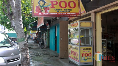 Toko pusat oleh-oleh tahu di kota kediri terlihat sepi. (Foto: Ist)