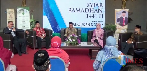 Diskusi tematik "Al-Qur'an dan Manajemen" dalam acara Syiar Ramadhan 1441 H UIN Malang. (Foto: istimewa)