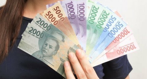 Ilustrasi uang kertas. (Foto: Shutterstock).