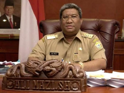 Gubernur Sultra, Ali Mazi (Foto: Kendari Pos)