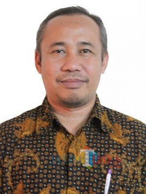 Lukman, S.Ag., M.Pd. Dosen Universitas Islam Indonesia