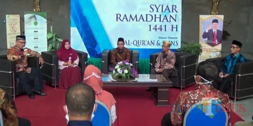 Diskusi tematik "Al-Qur'an dan Bahagia" dalam acara Syiar Ramadhan 1441 H UIN Malang. (Foto: istimewa)