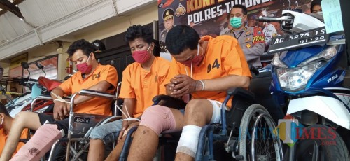 2 napi asimilasi yang kembali dijebloskan ke jeruji besi setelah kedapatan mencuri (foto: Joko Pramono/ JatimTIMES)