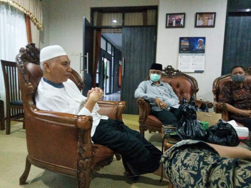 Akademisi Kota Malang dari Universitas Brawijaya (UB) sekaligus Mustasyar NU Kota Malang Prof Dr Ir Muhammad Bisri MS.