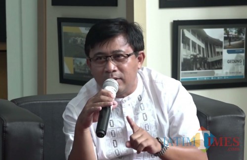 Dosen Fakultas Humaniora sekaligus Wakil Direktur Pascasarjana UIN Malang Drs H Basri MA PhD. (Foto: istimewa)