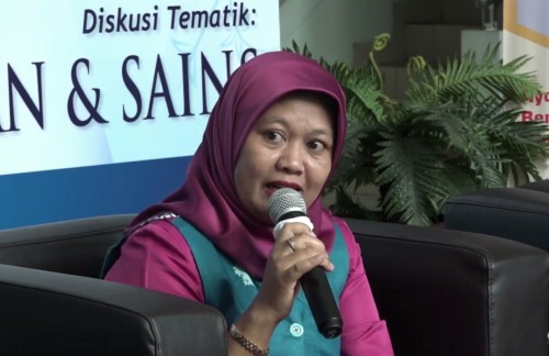 Dosen Fakultas Syariah sekaligus Direktur Pascasarjana UIN Malang Prof Dr Umi Sumbulah MAg. (Foto istimewa)