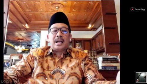 Wakil Menteri Agama RI Zainut Tauhid dalam halalbihalal virtual UIN Malang. (Foto: istimewa)