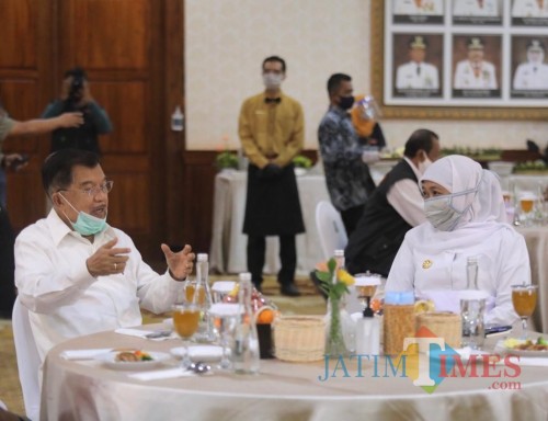 JK dan Gubernur Jatim Khofifah