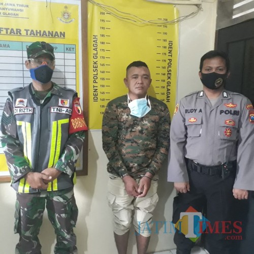 Mashuri (44 Tahun) TNI Gadungan diamankan di Mapolsek Glagah Banyuwangi (Nurhadi Banyuwangi Jatim Times)