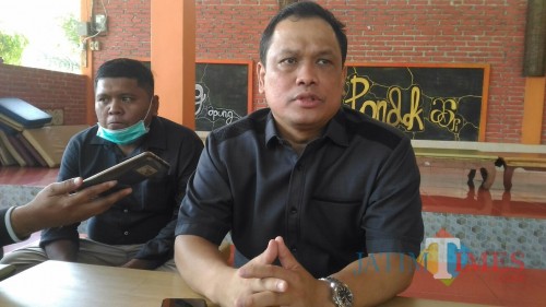 H. Charles Meikyansyah, Politisi NasDem di Senayan (Foto : Moch. R. Abdul Fatah / Jatim TIMES)