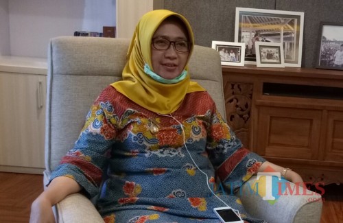 Ketua DPC Partai Gerindra Lumajang Ir. Indah Amperawati (Foto : Moch. R. Abdul Fatah / Jatim TIMES)