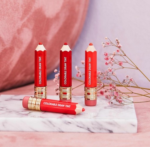 Liptint pensil warna. (Foto: instagram @itskin_official).