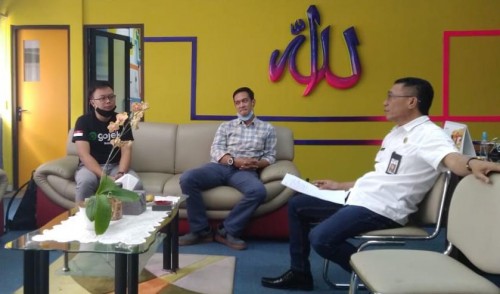 Pertemuan Kepala Bapenda Kota Malang Ade Herawanto MT dengan manajemen Gojek. (Istimewa).
