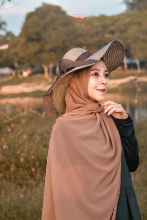 Salah satu hijab koleksi @aiyagaleri (Istimewa).