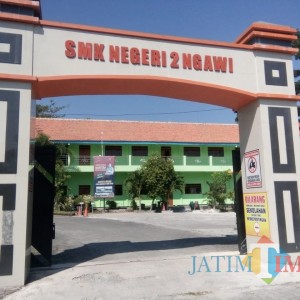 Tiba Tiba Harus Setor Biaya Rp 2 Juta Lebih Orang Tua Siswa Di Smkn 2 Ngawi Resah Jatim Times