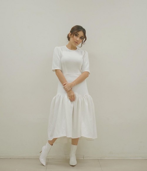 Ayu Ting Ting (Foto: IG @ayutingting92)