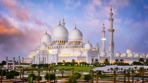 Grand Mosque, Abu Dhabi (Foto: Medcom.id)