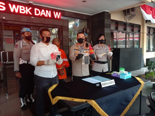 Kapolresta Malang Kota, Kombespol Leonardus Simarmata yang melakukan rilis kasus curat (Ist)