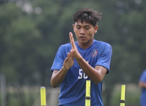 Pemain muda Arema FC, Titan Agung (official Arema FC)