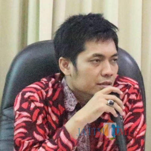 Adam Muhshi Pakar Hukum Tata Negara Universitas Negeri Jember (foto : istimewa / Jatim TIMES)