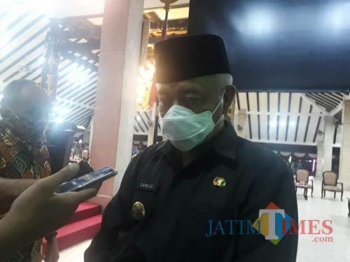 Bupati Malang, HM Sanusi saat memberikan pernyataan perihal video-nya yang viral di media sosial (Foto: Dokumen MalangTIMES)