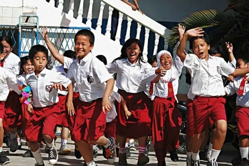 Ilustrasi anak sekolah. (Foto: finansialku.com)