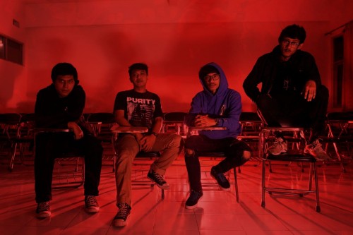 Para personel Sharkbite salah satu unit band Hardcore fenomenal di Malang. (Foto: Dok. Sharkbite).