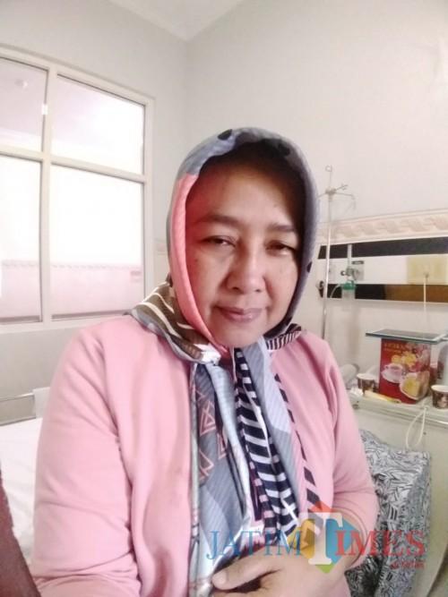 Bunda Ratu Satiyem setelah 7 hari menjalani perawatan di RS Al Huda Gambiran Banyuwangi (Nurhadi Banyuwangi Jatim Times)