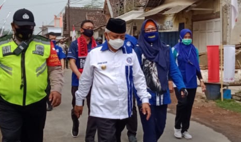 Bupati Malang Sanusi saat acara launching kampung tangguh di Desa Kedungduren, Kecamatan Pakisaji. (istimewa)