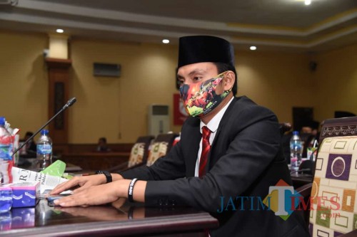 Anggota DPRD Sumenep dari Fraksi Partai Nasdem, Akis Jasuli (Syaiful Ramdahani/JatimTIMES)