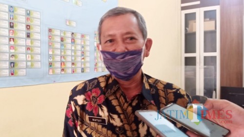 Kepala Dinas Sosial Kota Kediri Kutut Triyono. (Foto: Bambang Setioko/JatimTIMES)