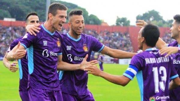 Tim Persik Kediri ketika melakukan latihan di Stadion Brawijaya Kota Kediri. (Foto: Istimewa)