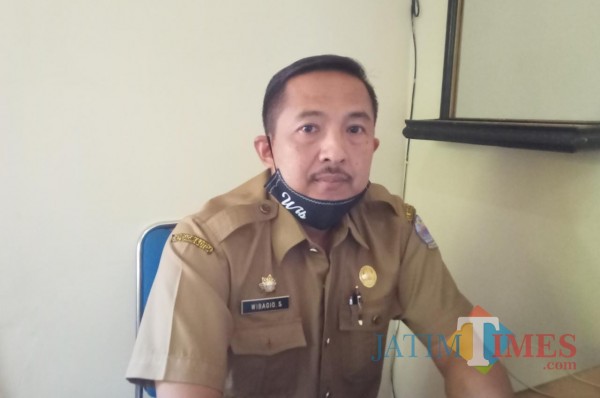 Wibagio Suharta, kepala Dinsos Bangkalan (foto/ imam faikli)