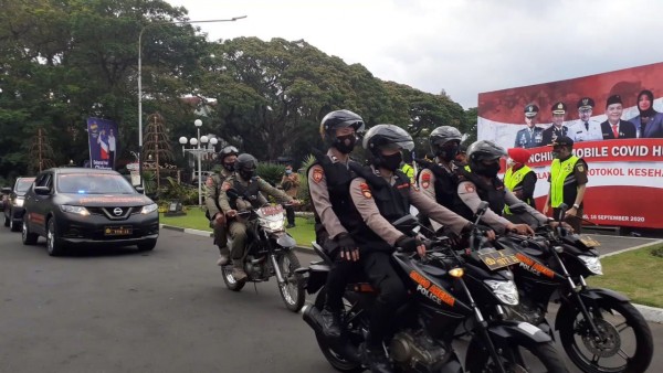 Tim Mobile Covid Hunter resmi dilaunching di halaman Balai Kota Malang untuk menindak pelanggar Protokol Covid-19, Rabu (16/9).