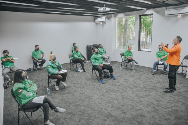 Suasana pelatihan untuk mitra pengemudi GrabProtect. (Foto: istimewa)