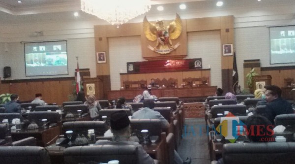 Suasana Rapat Paripurna DPRD Banyuwangi Secara Daring di Ruang Rapat Utama Gedung DPRD Banyuwangi Nurhadi Banyuwangi Jatim Times