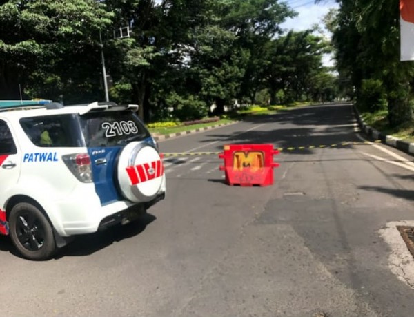 Akses Jalan Veteran, Kota Malang yang sempat ditutup pada bulan April 2020 lalu. (Foto: Istimewa).