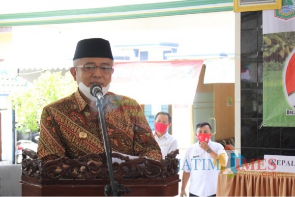Bupati Malang HM Sanusi saat menerangkan perkembangan kasus Covid-19 di wilayah pemerintahannya (Foto : Humas Pemkab Malang for MalangTIMES)
