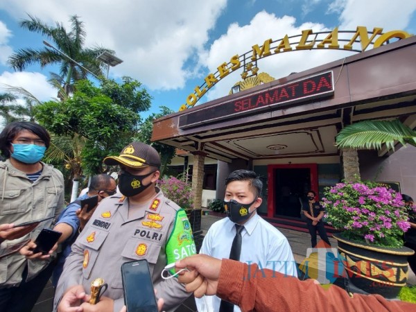 Kapolres Malang AKBP Hendri Umar saat ditemui awak media di Mapolres Malang, Kamis (24/9/2020). (Foto: Tubagus Achmad/MalangTimes)