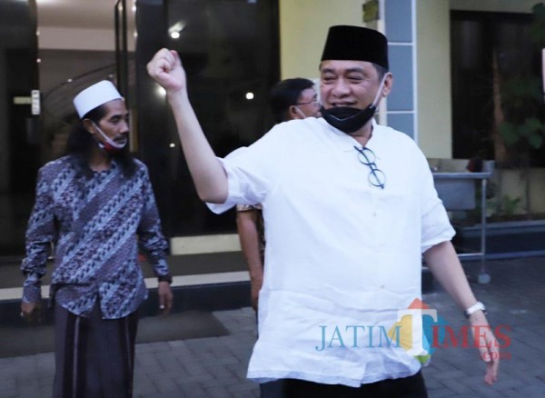 Haji Masnuh, ketua tim pemenangan Kelana Aprilianto-Dwi Astutik.