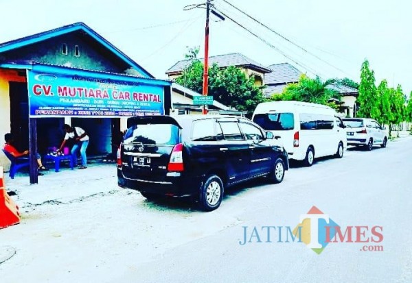 Usulan Pajak Mobil Baru (Foto: Bramastyo Dhieka Anugerah / Jatim Times)