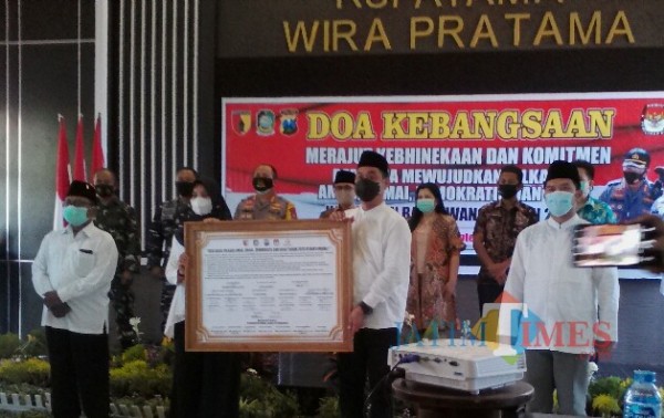 Penandatangan Deklarasi Pilkada Damai Di Mapolresta Banyuwangi Nurhadi Banyuwangi Jatim Times